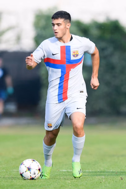 HTML Abandoned Carlo Vaz: A tale of Football [UEFA Youth League] [Carlo Vaz]